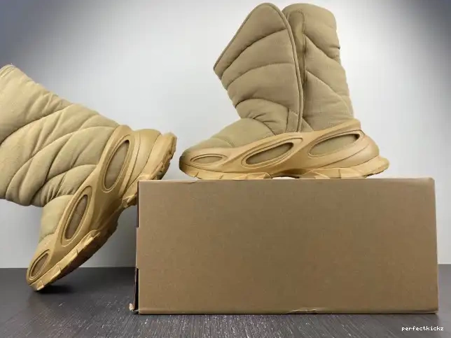 GX0054 Adidas Boot NSLTD Yeezy Khaki 0630